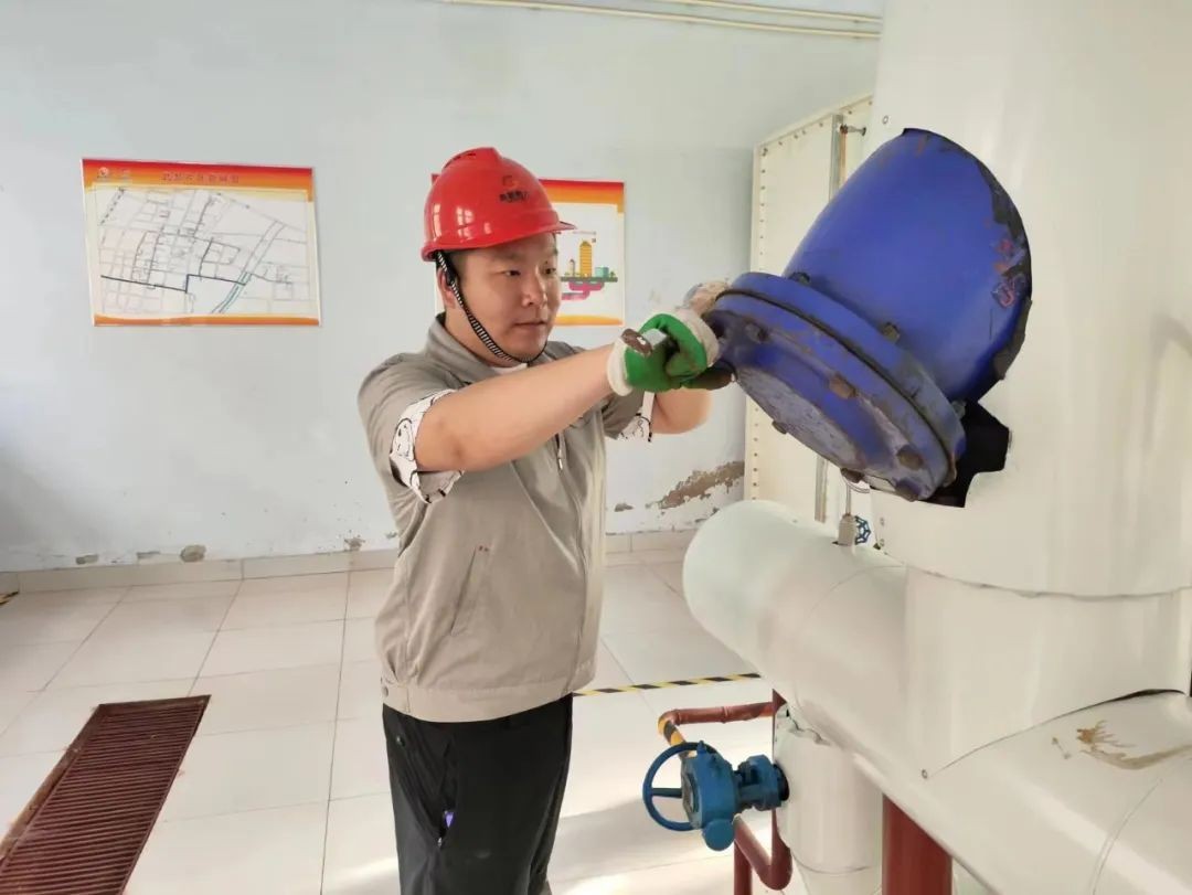 【向下扎根，向上生長】肖源：做一個名副其實(shí)的“暖男”